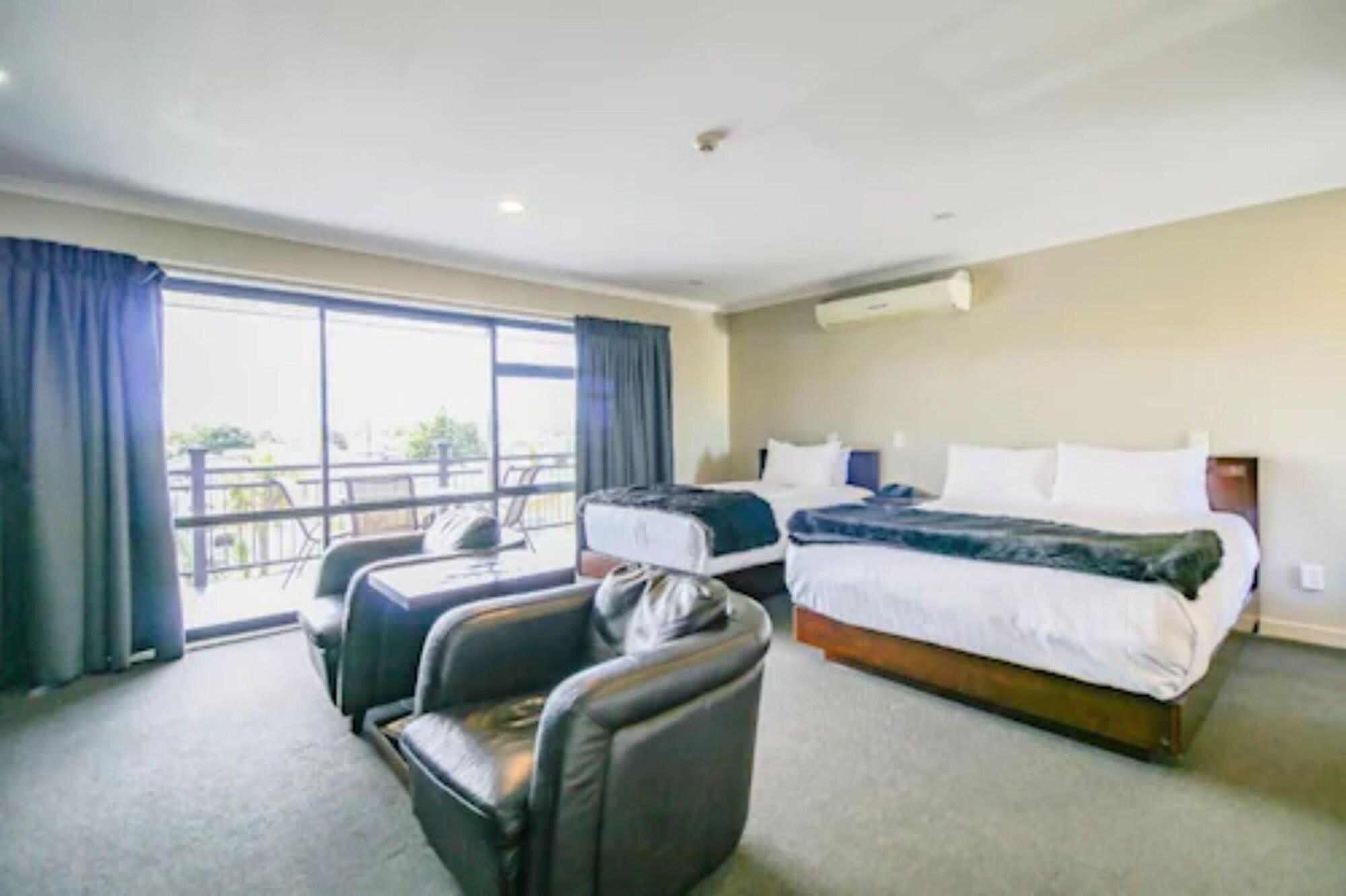 וונגאנואי Aotea Motor Lodge מראה חיצוני תמונה A typical hotel room