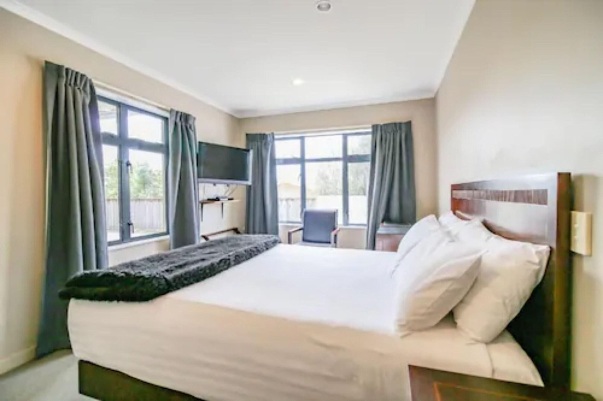 וונגאנואי Aotea Motor Lodge מראה חיצוני תמונה A bedroom at the hotel
