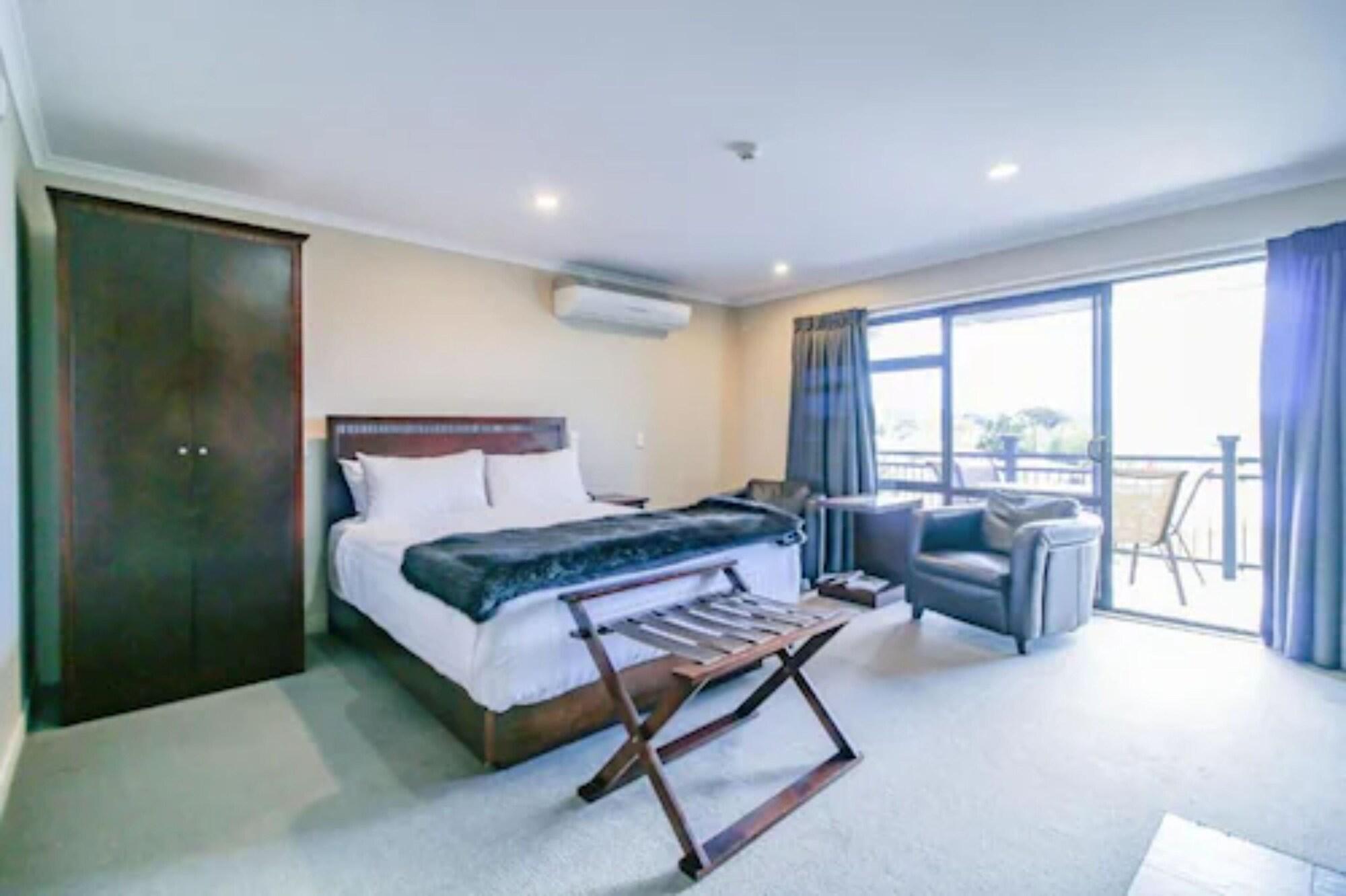 וונגאנואי Aotea Motor Lodge מראה חיצוני תמונה A room at the hotel